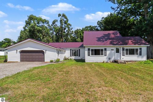 7312 Avenue E, Vestaburg, MI, 48891 | Card Image