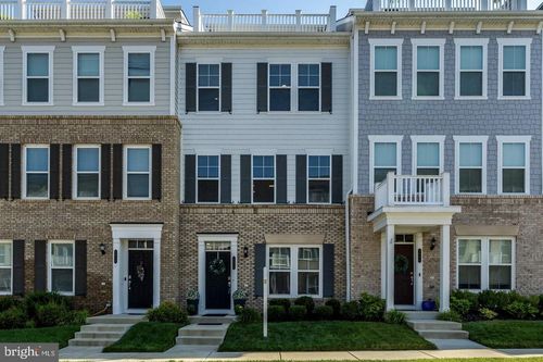 1910 Greenbriar Hall Rd, DUMFRIES, VA, 22026-3073 | Card Image