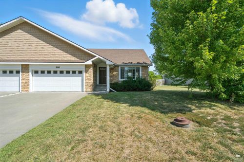 3902 Golden Eagle Dr, Manhattan, KS, 66502-1488 | Card Image