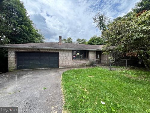 57 Weston Pl, SHENANDOAH, PA, 17976-1004 | Card Image