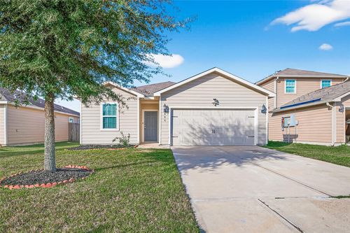 995 Lake View Cir W, Brookshire, TX, 77423-4515 | Card Image