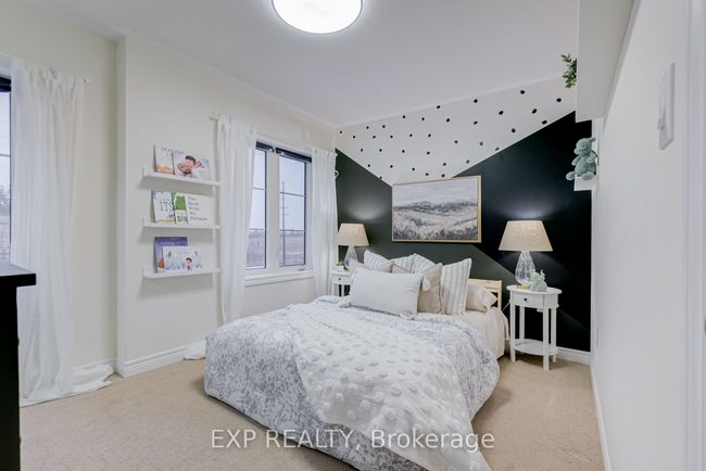 42 Prunella Cres, House attached with 4 bedrooms, 4 bathrooms and 4 parking in Holland Landing ON | Image 30