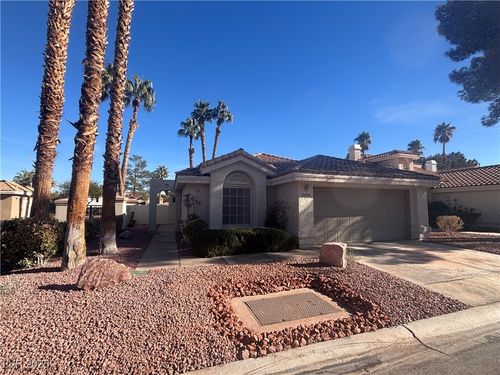 2544 Golden Sands Dr, Las Vegas, NV, 89128-6802 | Card Image