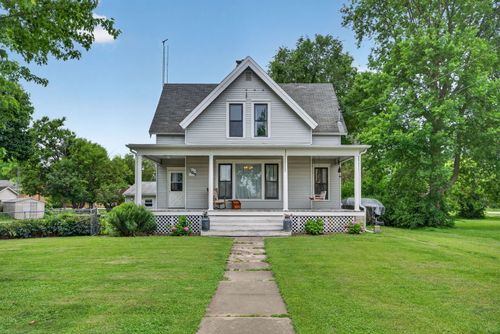 209 N Jackson St, Gardner, IL, 60424-7404 | Card Image