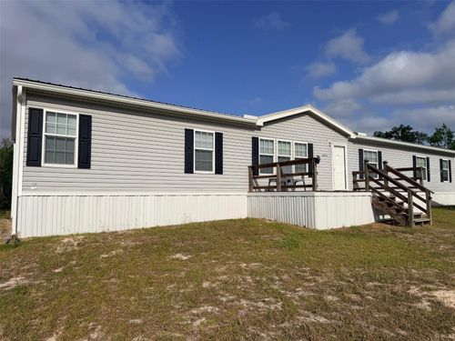 10730 198th Ter, O Brien, FL, 32071-2355 | Card Image