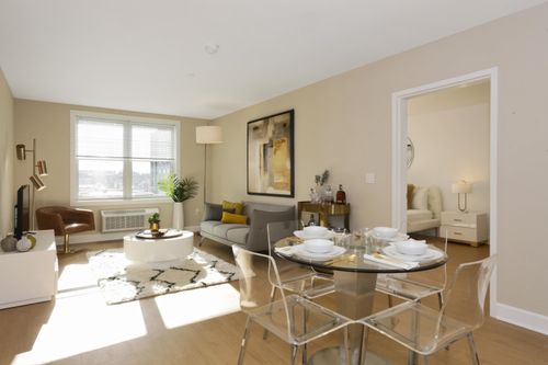 apt-904-123 44th St, Union City, NJ, 07087-8032 | Card Image