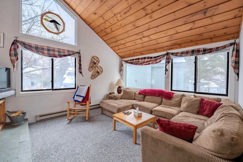 3 Big Bear Ln, Lincoln, NH, 03251 | Card Image
