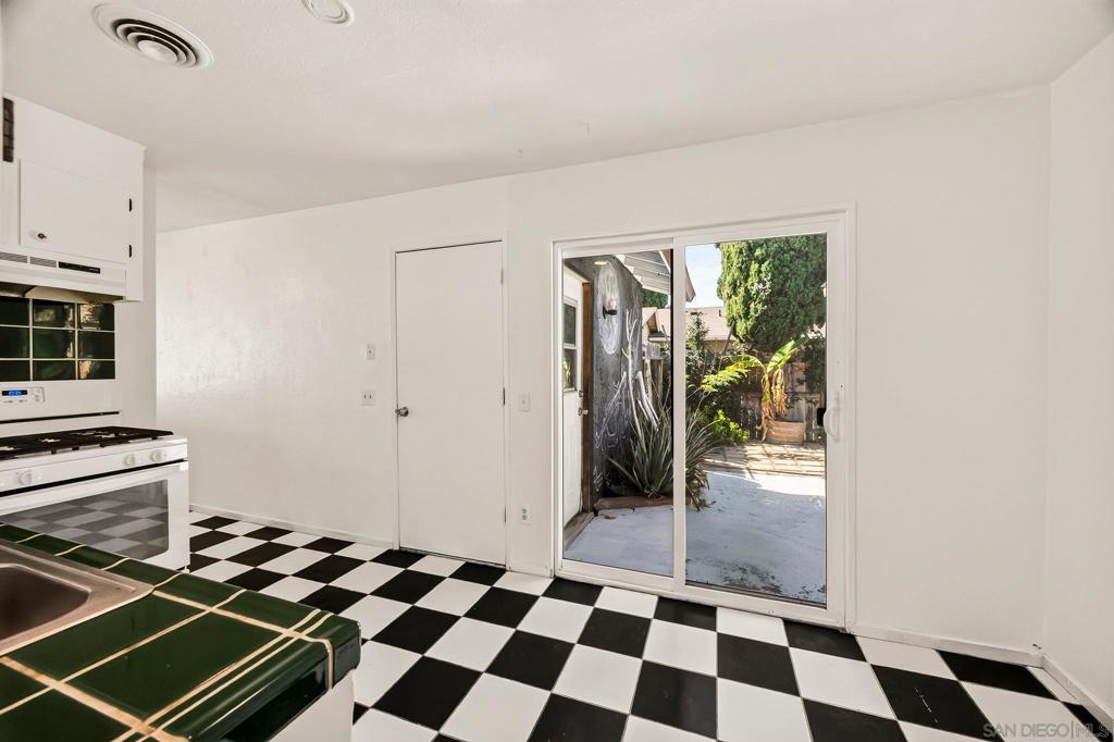 Residential in Orland 3