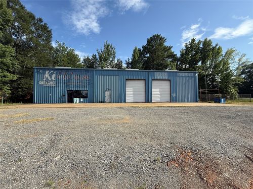 214 Se Front St, Vivian, LA, 71082-2922 | Card Image