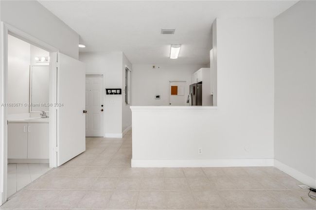 0 - 3796 San Simeon Cir, Townhouse with 2 bedrooms, 3 bathrooms and null parking in Weston FL | Image 14