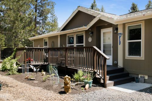 11980 Burlwood Dr, La Pine, OR, 97739-9821 | Card Image