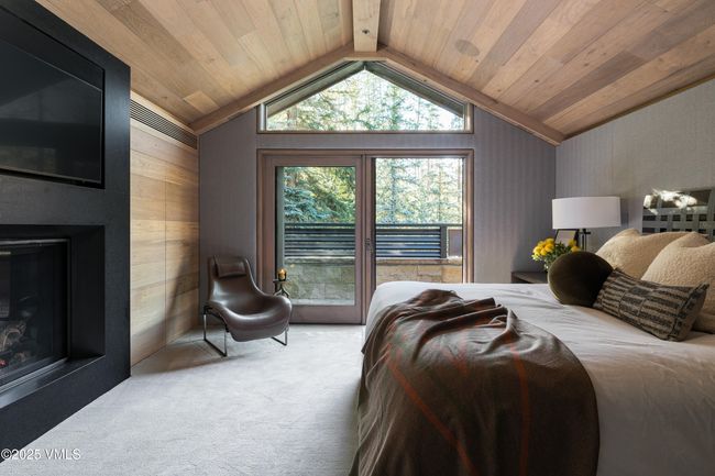 100 Vail Rd, Home with 11 bedrooms, 18 bathrooms and 4 parking in Vail CO | Image 10