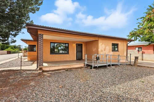 515 S 11th St, Belen, NM, 87002-3205 | Card Image