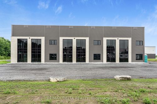 1750 Stamp Rd, Limoges, ON, K0A2M0 | Card Image