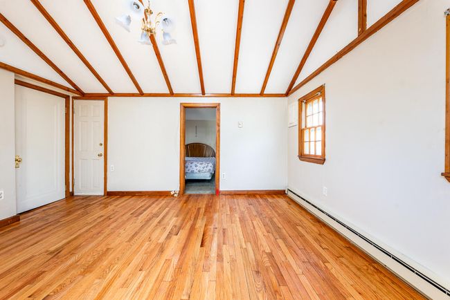 livroom1 | Image 11