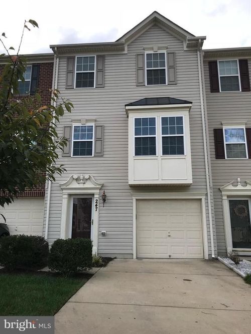 247 Woodstream Blvd, STAFFORD, VA, 22556-4632 | Card Image