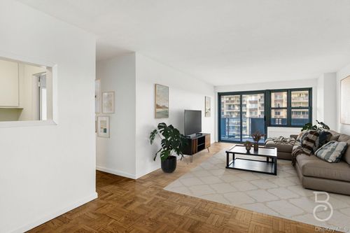 4f-18 215th Street, New York, NY, 11360 | Card Image