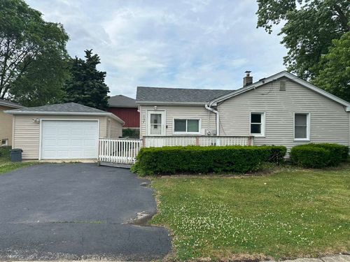 9154 Ridgeland Ave, Oak Lawn, IL, 60453-1416 | Card Image
