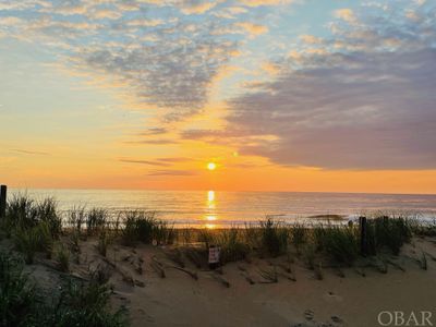 9013 L E Hunter Street, House other with 3 bedrooms, 2 bathrooms and null parking in Nags Head NC | Image 3