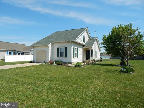 207 Sheffield Dr, Dover, DE, 19901-1625 | Card Image