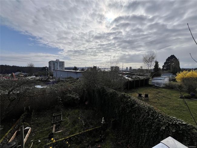 Property's view of city | Image 16