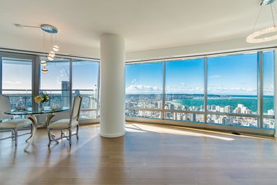 5502 - 1151 W Georgia St, Condo with 2 bedrooms, 2 bathrooms and 1 parking in Vancouver BC | Image 2