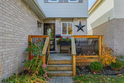 571 Edinburgh Rd S, House other with 3 bedrooms, 2 bathrooms and 3 parking in Guelph ON | Image 2