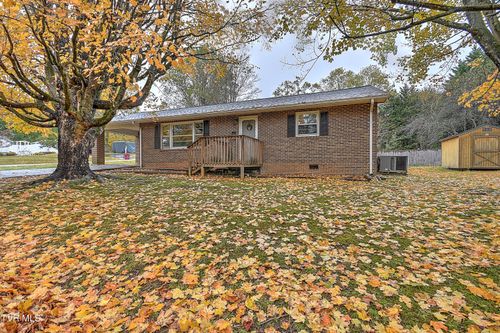 1606 Lester Harris Rd, Johnson City, TN, 37601-2143 | Card Image