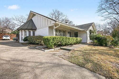 5009 River Ridge Rd, Arlington, TX, 76017-2759 | Card Image