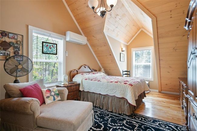 1466 Newport Dr, House other with 3 bedrooms, 3 bathrooms and 1 parking in Ellijay GA | Image 13