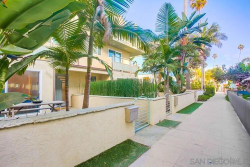 808 Ensenada Ct, San Diego, CA, 92109-8041 | Card Image