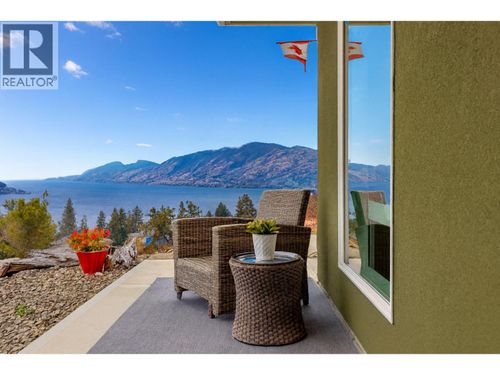 6018 Fulks Rd, Peachland, BC, V0H1X4 | Card Image