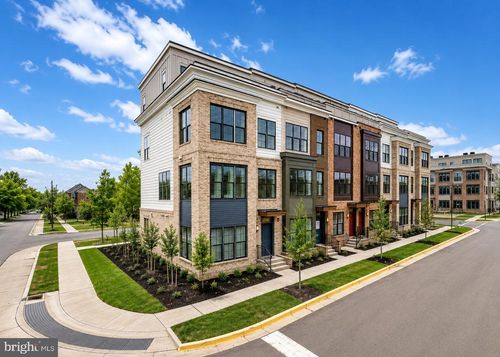 3118 Camber Pl, FALLS CHURCH, VA, 22042-3233 | Card Image
