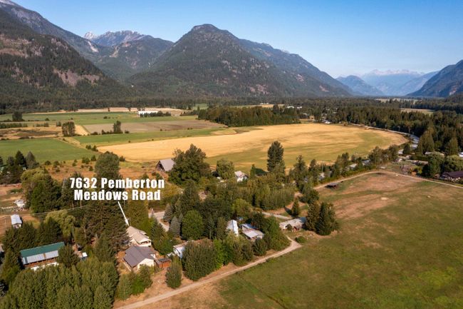 7632 Pemberton Meadows Road, House other with 5 bedrooms, 2 bathrooms and 8 parking in Pemberton BC | Image 29