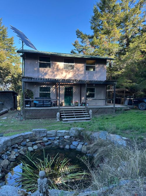 3834 Thomas Rd, Miranda, CA, 95553-9208 | Card Image