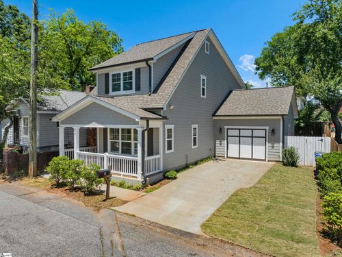 8 Griffin St, Greenville, SC, 29601-3217 | Card Image