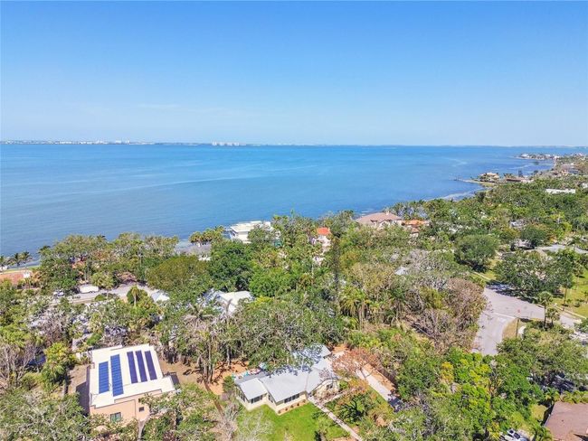 3001 Bay Shore Cir, House other with 2 bedrooms, 2 bathrooms and null parking in SARASOTA FL | Image 40
