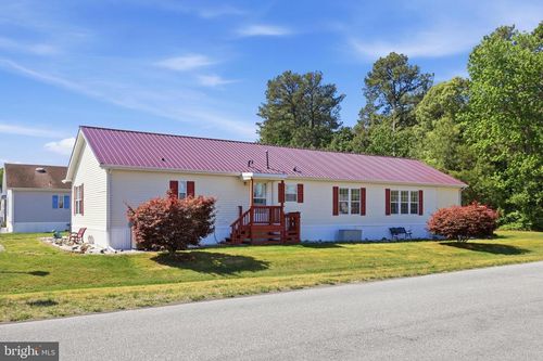 51876-424 Long Branch Rd, SEAFORD, DE, 19973-6247 | Card Image