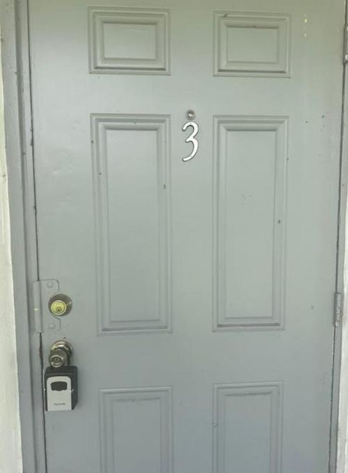 apt-3-332 Sw 2nd Pl, Pompano Beach, FL, 33060-6963 | Card Image
