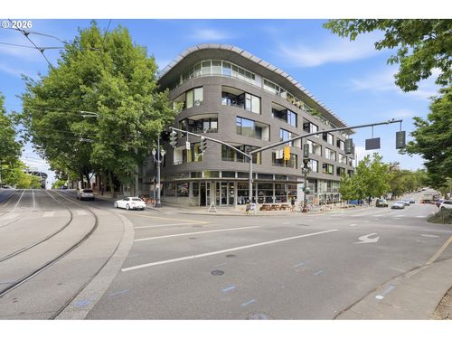 209-1234 Sw 18th Ave, Portland, OR, 97205-1752 | Card Image