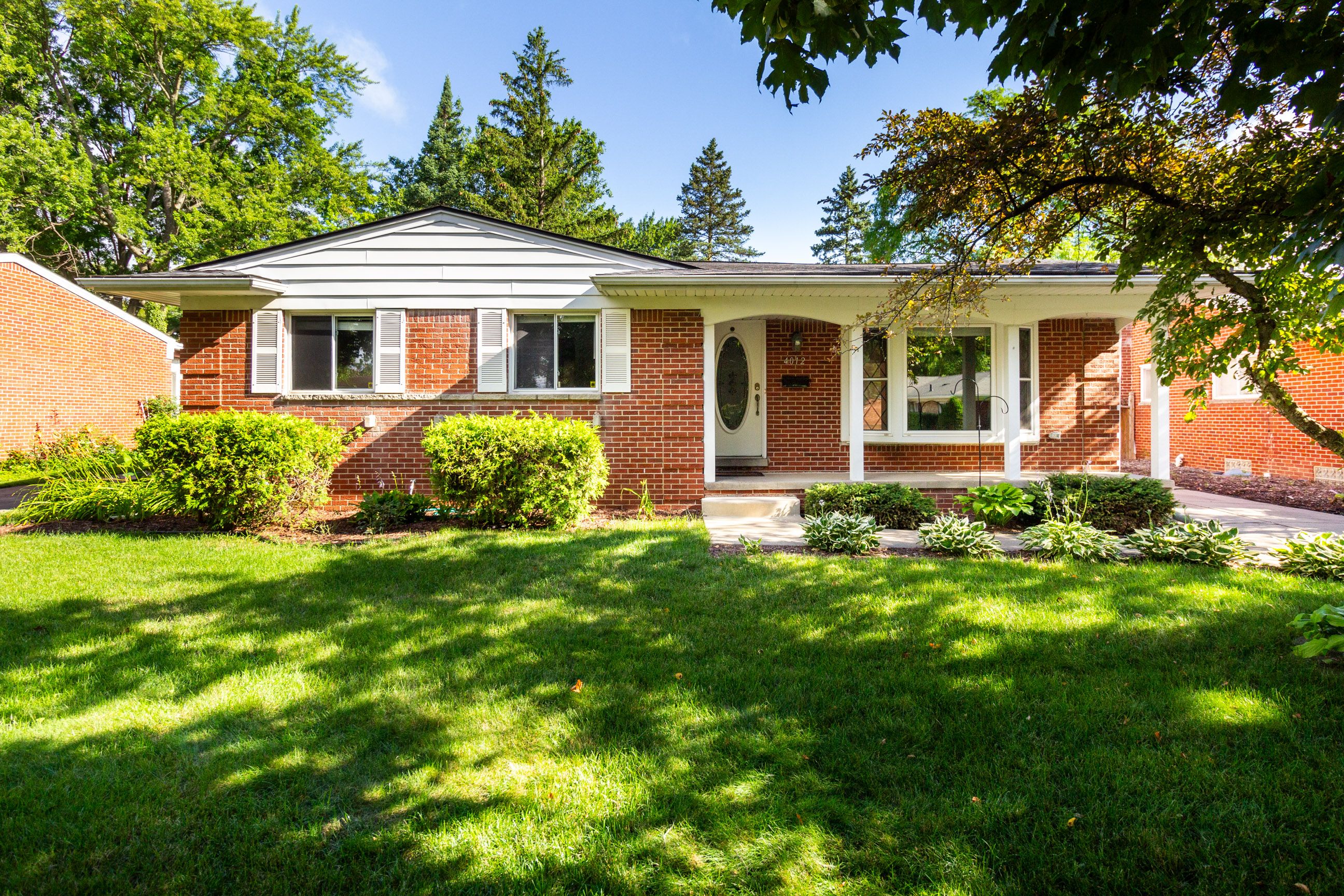 Yorba Linda Blvd, Royal Oak, MI 48073