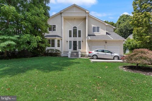 57 E Central Ave, MOORESTOWN, NJ, 08057-2558 | Card Image