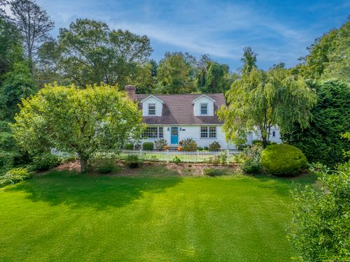 30 Coley Rd, Wilton, CT, 06897-2702 | Card Image