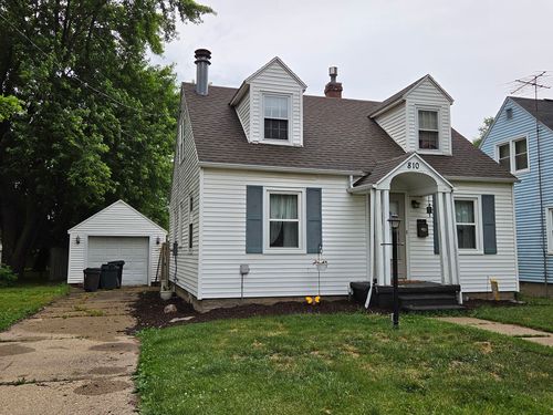 810 15th St, Sterling, IL, 61081-2624 | Card Image