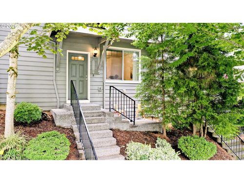 19155 Oak Ave, Sandy, OR, 97055-6819 | Card Image