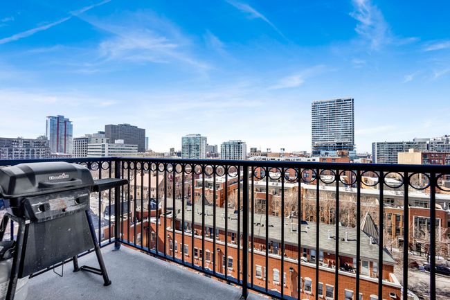 APT-905 - 1717 S Prairie Ave, Condo with 3 bedrooms, 2 bathrooms and 1 parking in CHICAGO IL | Image 29