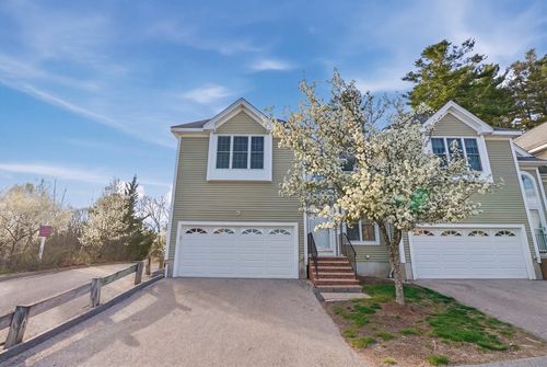 43-43 Knowlton Cir, Upton, MA, 01568-1491 | Card Image