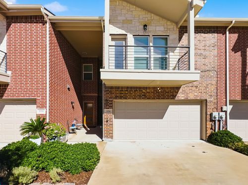 5704 Woodlands Dr, The Colony, TX, 75056-5154 | Card Image