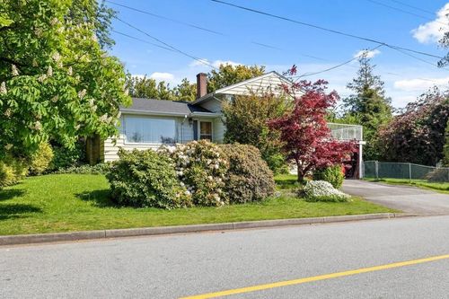 415 Marmont St, Coquitlam, BC, V3K4S3 | Card Image