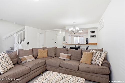 18-154 Rusty Allen Pl, Anchorage, AK, 99504-4879 | Card Image